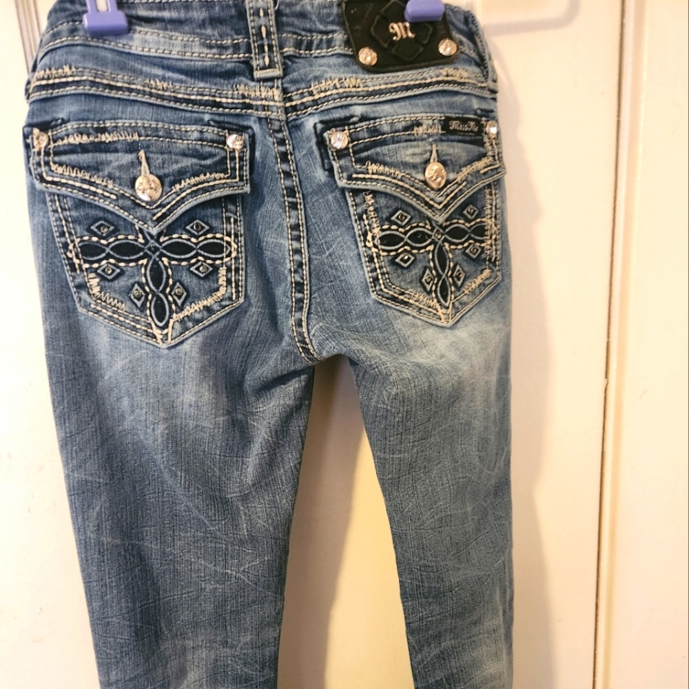 * Size 27 Miss Me Bootcut Jeans